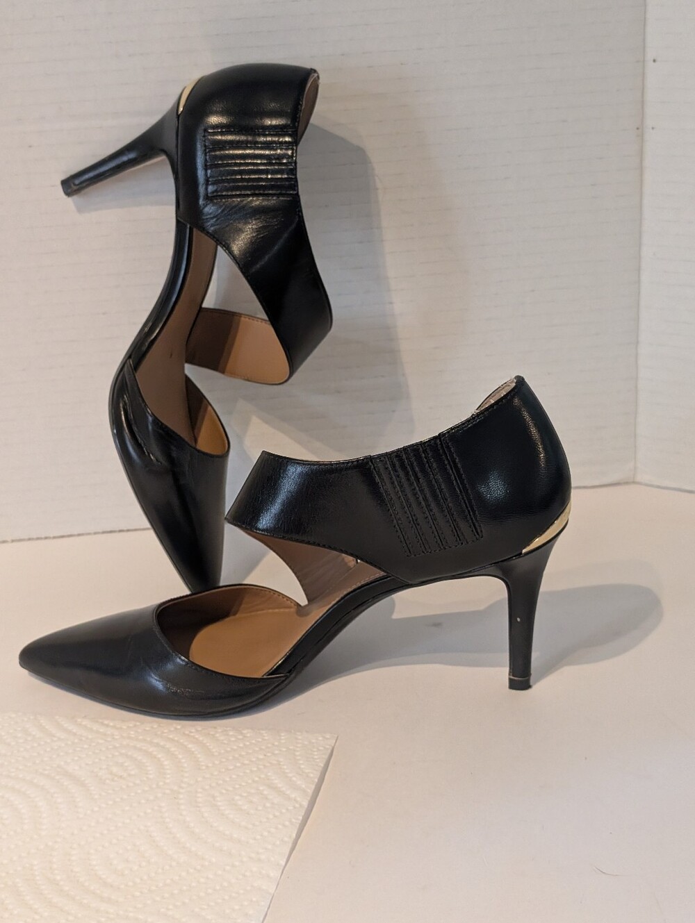 Calvin Klein Gella Heels Sz.6.5 Black Leather